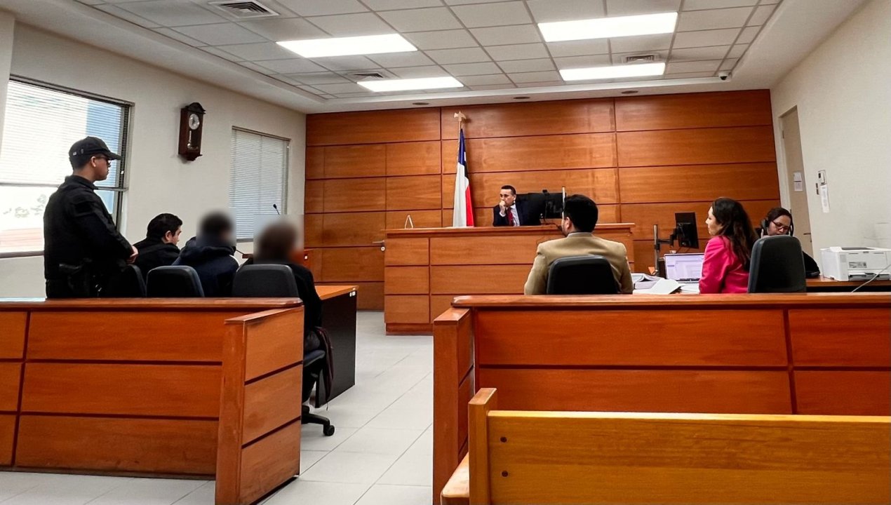 /curico-alumnos-pasan-a-control-por-amenazas