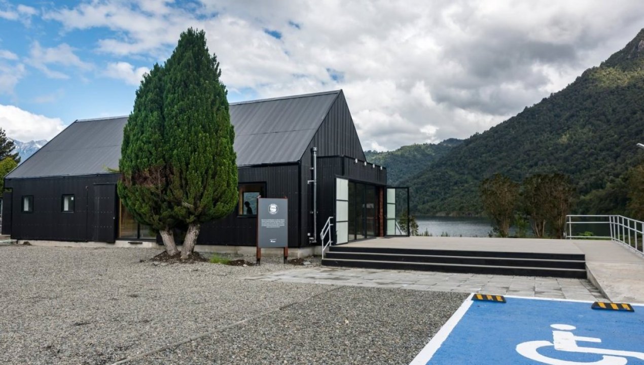 /patagonia-radio-negocios/casa-lago-chapo-potencia-el-turismo-y-abre-vitrina-a-emprendedores-locales